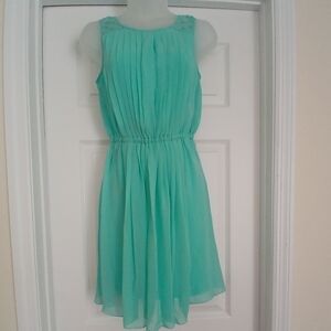 Jessica Simpson Elegant Mint Green Dress